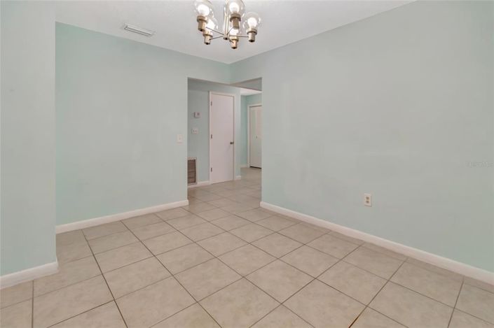 Image No.9-Propriété de 3 chambres à vendre à Kissimmee