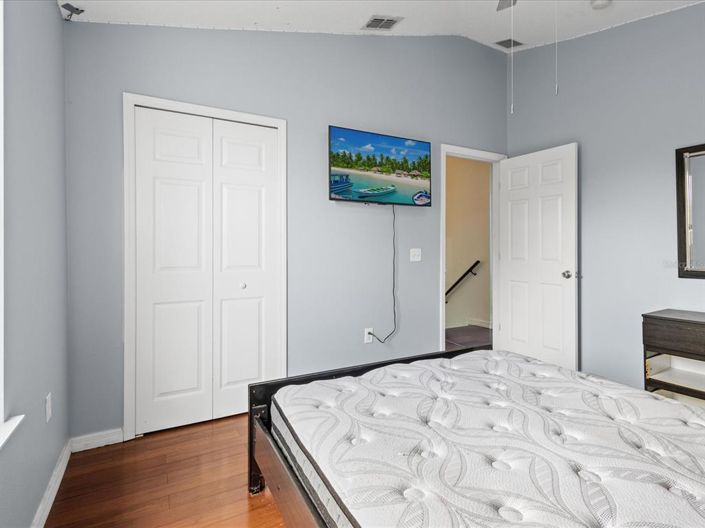 Image No.21-5 Bed Property for sale