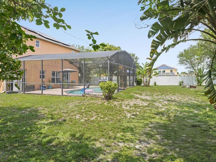 Image No.32-5 Bed Property for sale