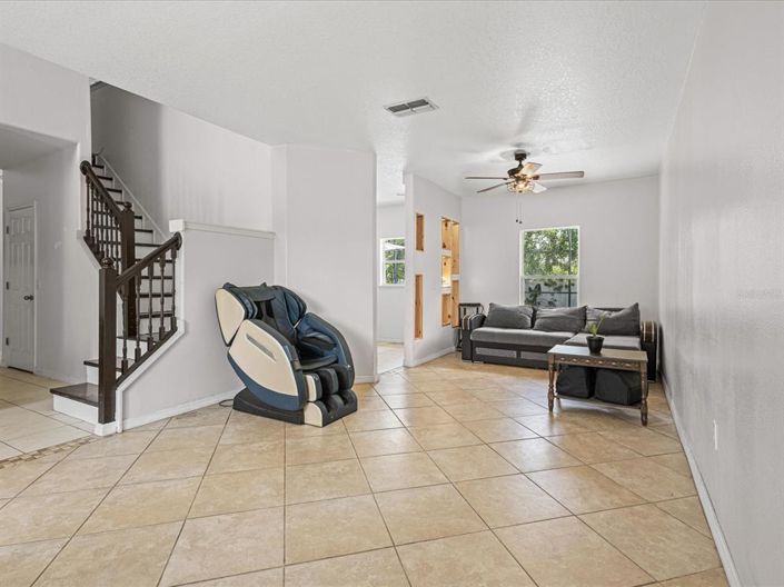 Image No.4-5 Bed Property for sale