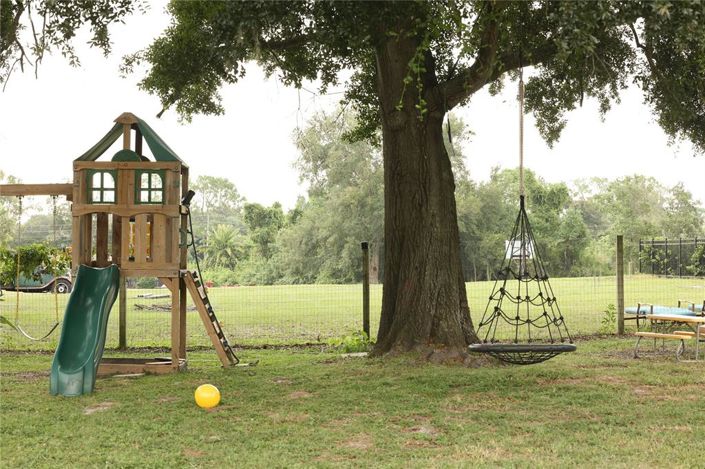 Image No.31-3 Bed Property for sale