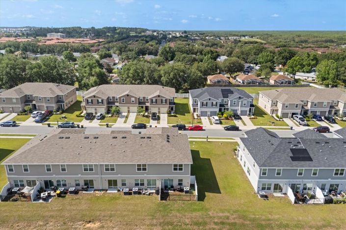 Image No.18-3 Bed Townhouse for sale