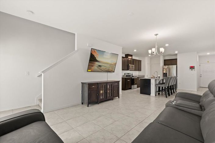 Image No.9-3 Bed Townhouse for sale