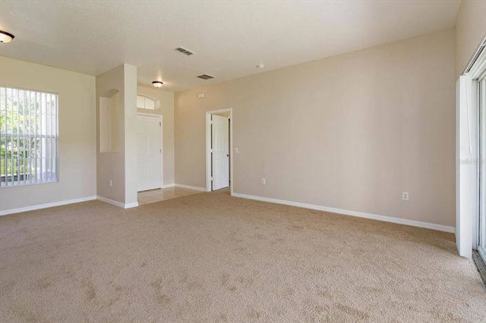 Image No.10-4 Bed Property for sale