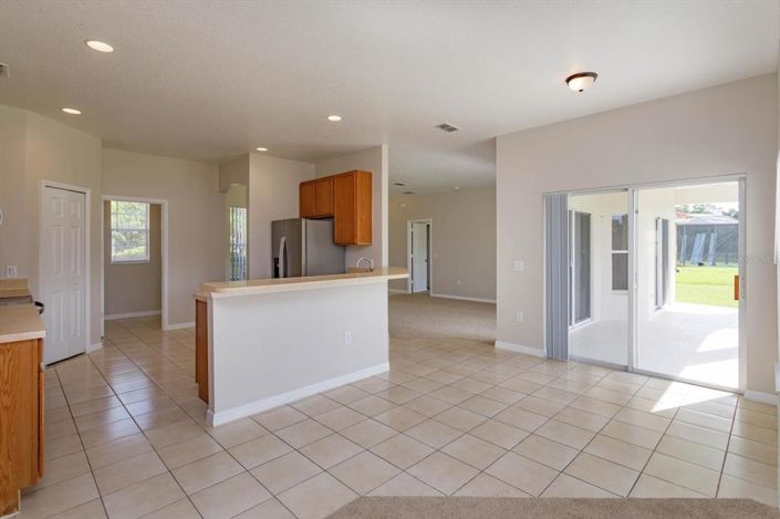 Image No.11-4 Bed Property for sale