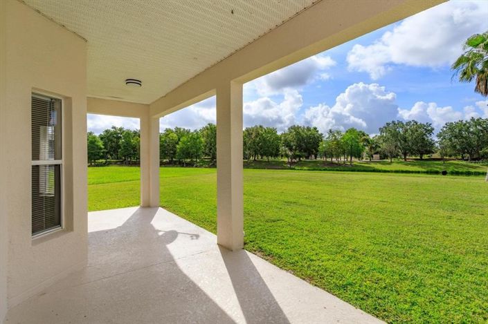 Image No.30-4 Bed Property for sale