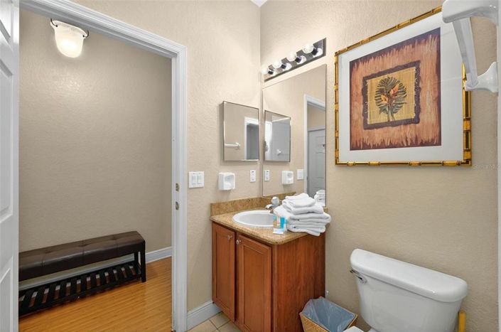 Image No.18-3 Bed Townhouse for sale