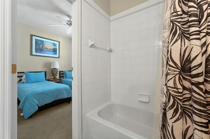 Image No.19-3 Bed Townhouse for sale