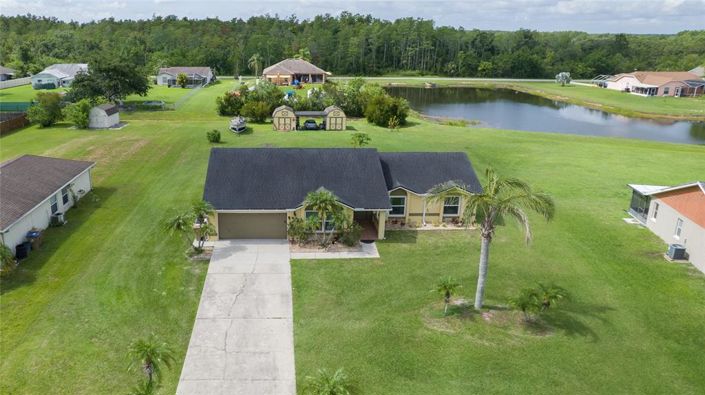 Image No.2-4 Bed Property for sale