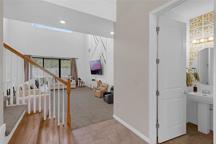 Image No.26-5 Bed Property for sale