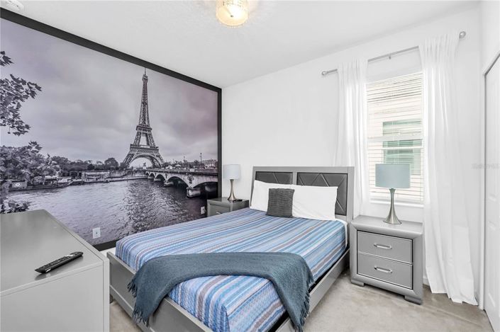 Image No.35-8 Bed Property for sale