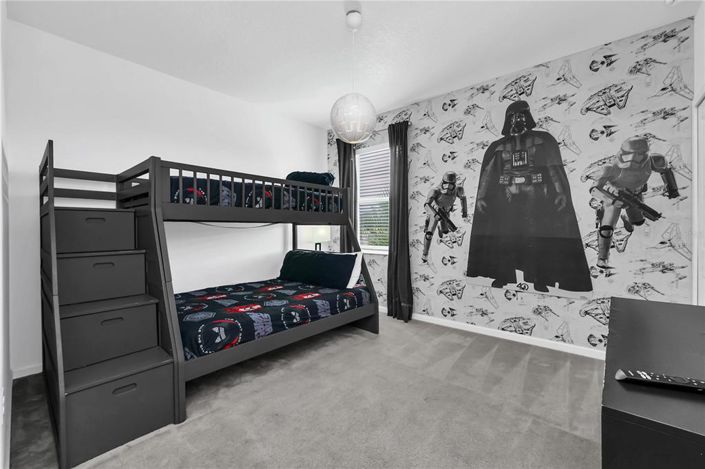 Image No.48-8 Bed Property for sale