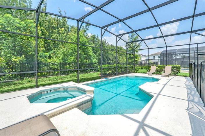 Image No.58-8 Bed Property for sale