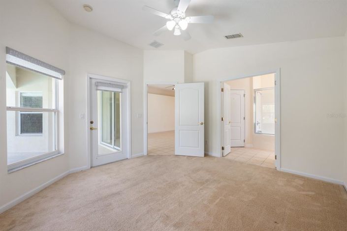 Image No.10-Propriété de 4 chambres à vendre à Clermont