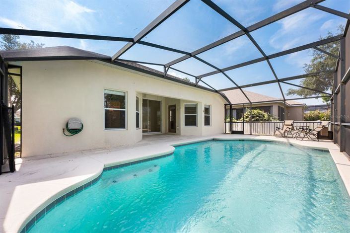 Image No.2-Propriété de 4 chambres à vendre à Clermont