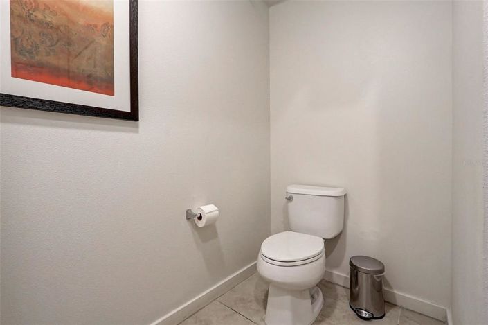 Image No.27-2 Bed Townhouse for sale