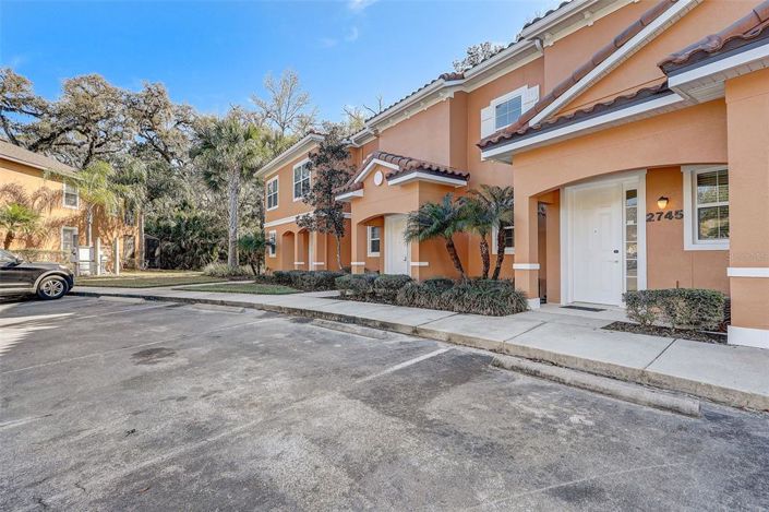 Image No.3-2 Bed Townhouse for sale