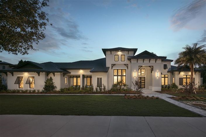 Image No.1-5 Bed Property for sale