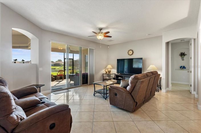 Image No.14-Propriété de 4 chambres à vendre à Kissimmee