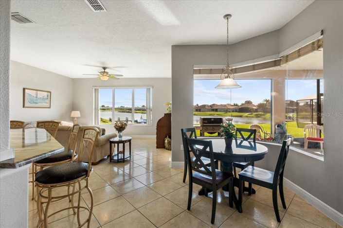 Image No.18-Propriété de 4 chambres à vendre à Kissimmee