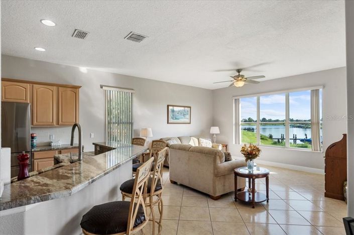 Image No.20-Propriété de 4 chambres à vendre à Kissimmee