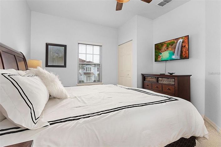 Image No.20-3 Bed Townhouse for sale