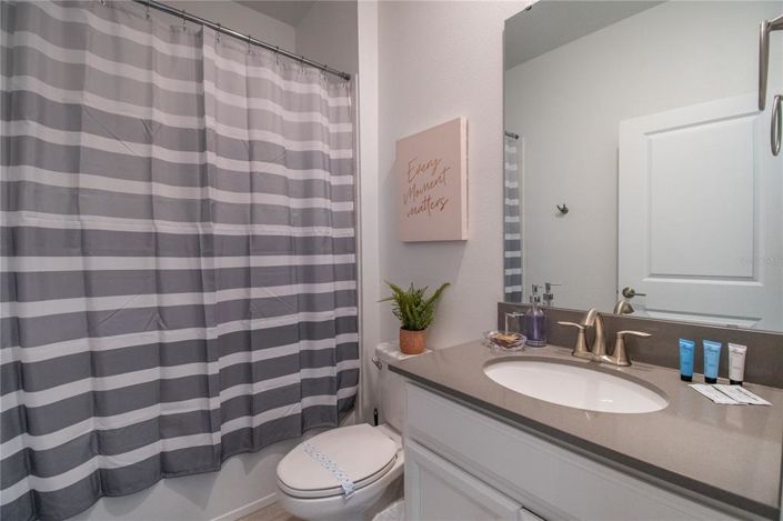 Image No.21-6 Bed Property for sale