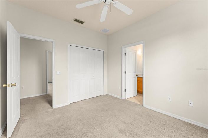 Image No.19-3 Bed Townhouse for sale