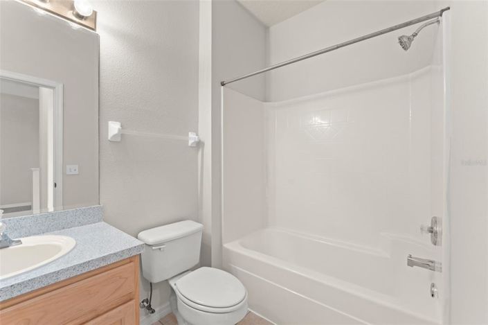 Image No.25-3 Bed Townhouse for sale