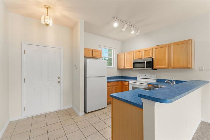 Image No.4-3 Bed Townhouse for sale