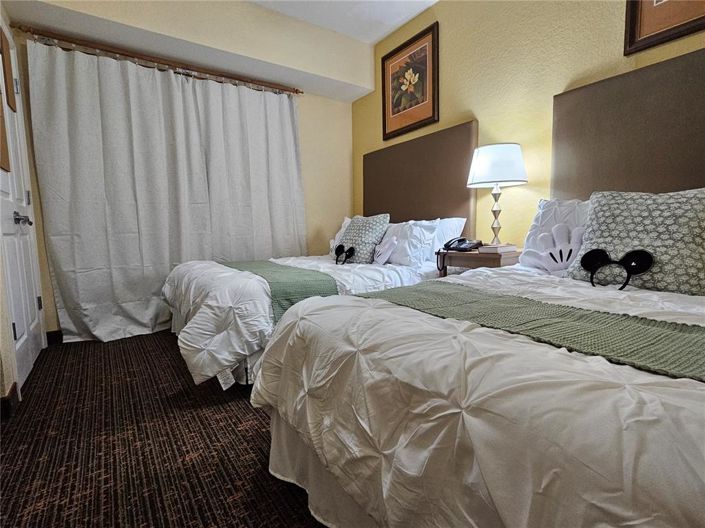 Image No.25-2 Bed Property for sale