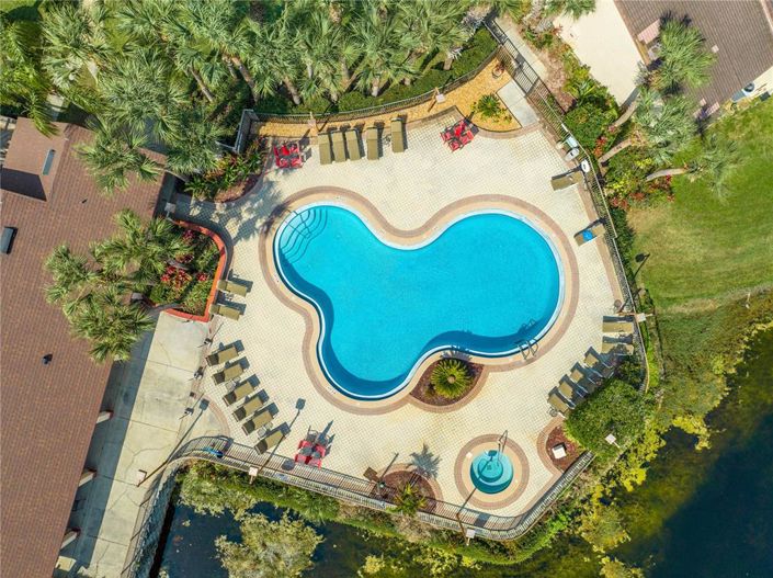 Image No.4-2 Bed Townhouse for sale