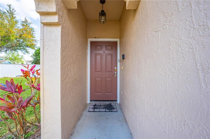 Image No.6-2 Bed Townhouse for sale