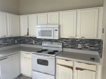 fa005713