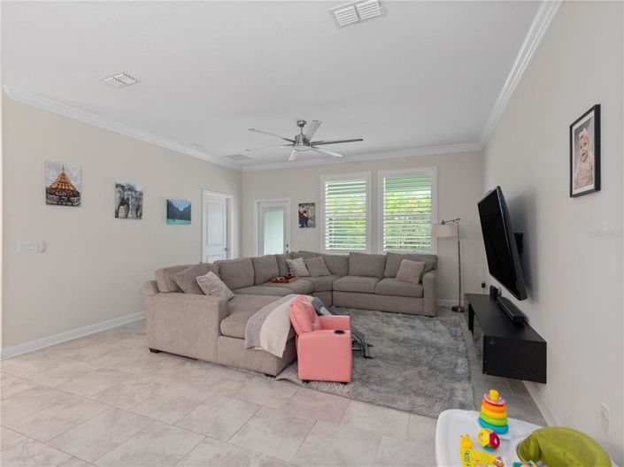 Image No.11-4 Bed Property for sale