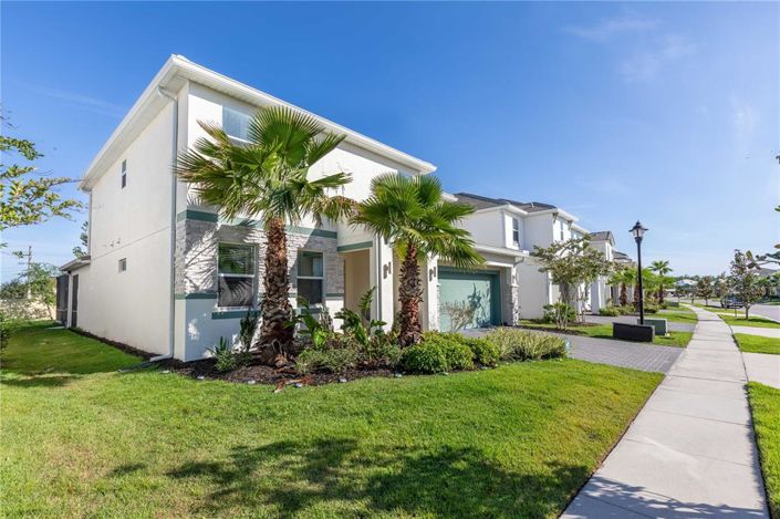 Image No.2-6 Bed Property for sale