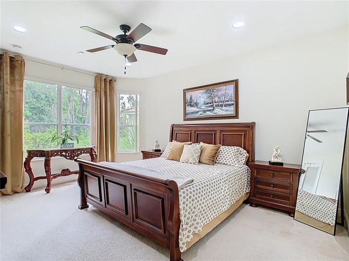 Image No.20-4 Bed Property for sale