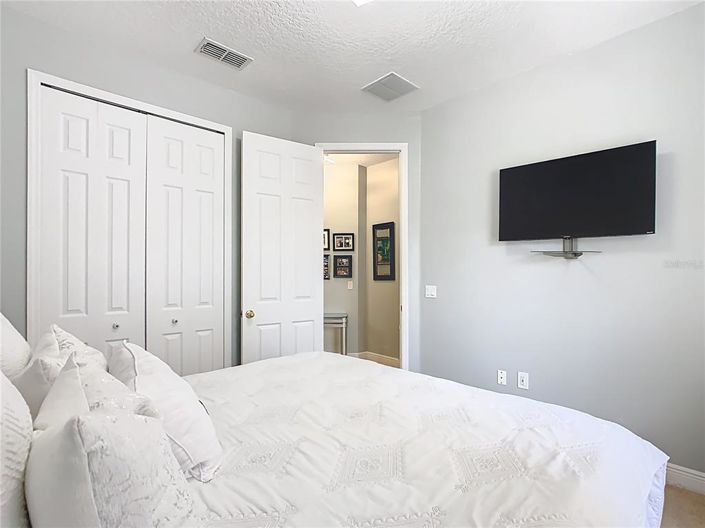 Image No.28-4 Bed Property for sale