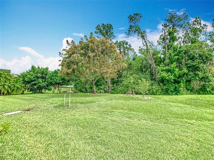 Image No.43-4 Bed Property for sale