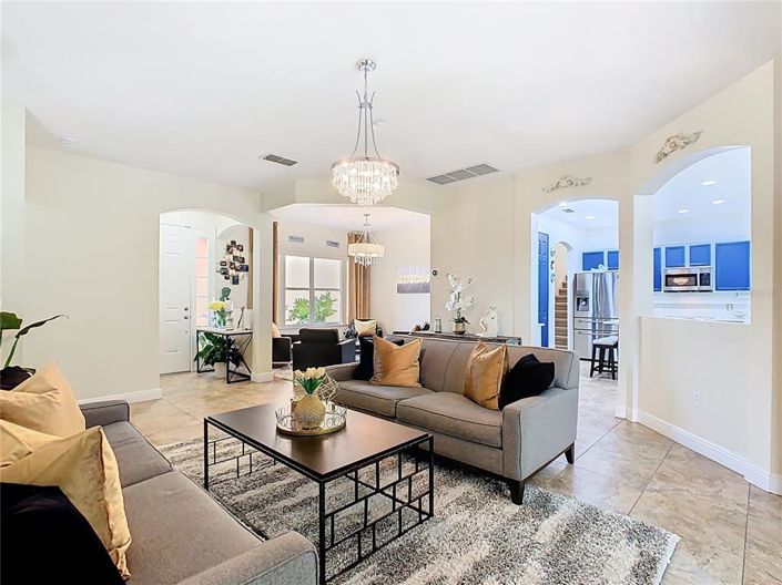 Image No.5-4 Bed Property for sale