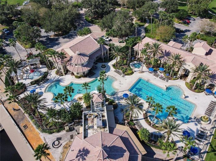 Image No.8-4 Bed Property for sale