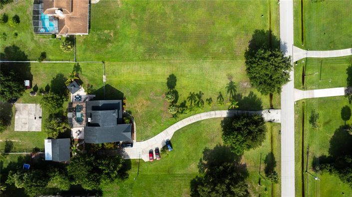 Image No.62-5 Bed Property for sale