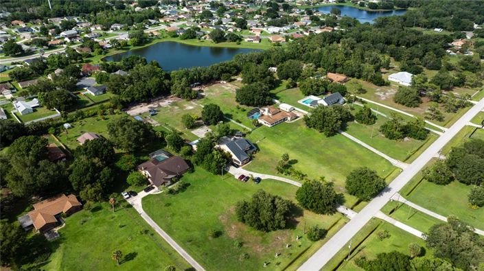 Image No.63-5 Bed Property for sale