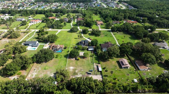 Image No.64-5 Bed Property for sale