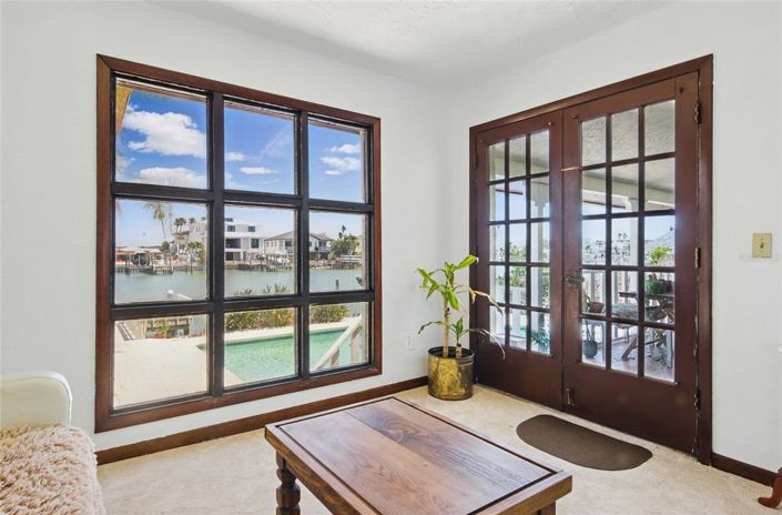 Image No.16-Propriété de 4 chambres à vendre à Treasure Island