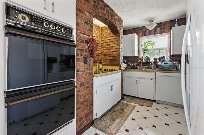 Image No.9-Propriété de 4 chambres à vendre à Treasure Island