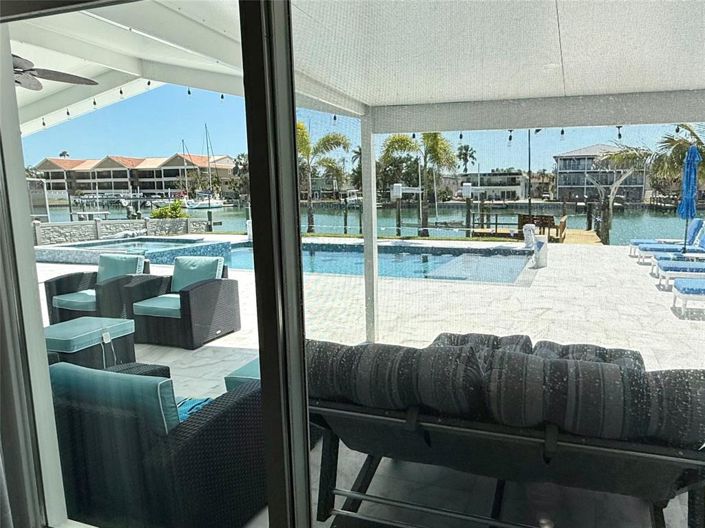 Image No.35-3 Bed Property for sale