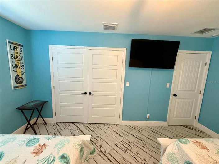 Image No.48-3 Bed Property for sale