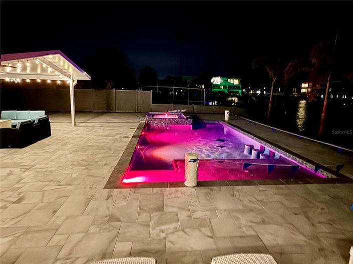 Image No.93-3 Bed Property for sale