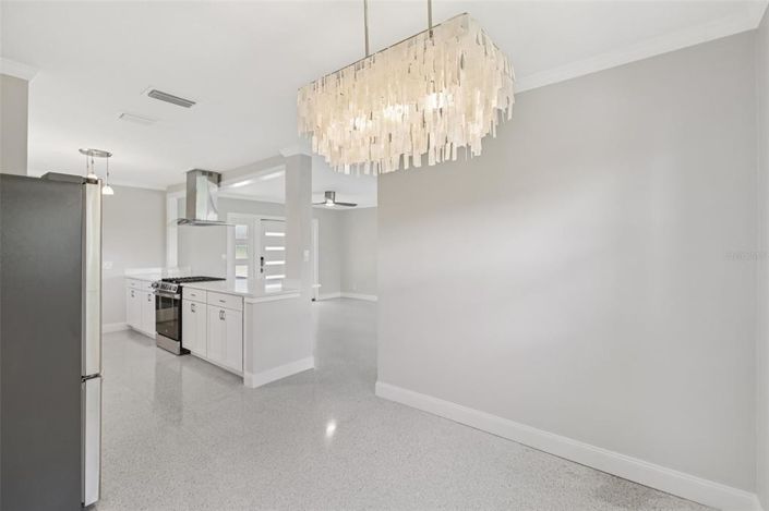 Image No.20-3 Bed Property for sale